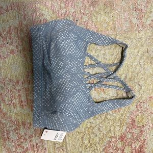 Never before worn Lululemon sports bra